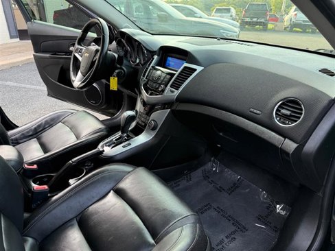 Used 2012 Chevrolet Cruze LT w/ RS Package image 16