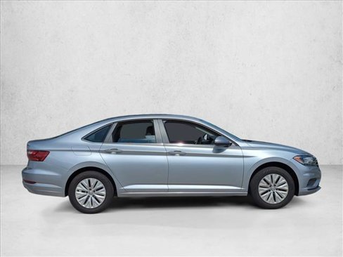 Used 2020 Volkswagen Jetta S image 4