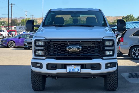 New 2025 Ford F250 Lariat w/ Tremor Off-Road Package image 3