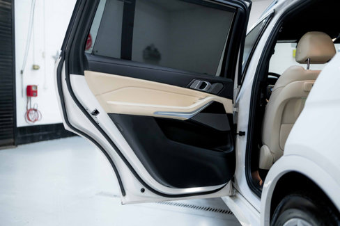 Used 2021 BMW X7 xDrive40i w/ Premium Package image 46