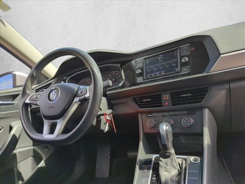 Used 2020 Volkswagen Jetta S image 25