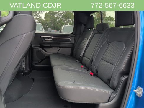 New 2026 RAM 1500 4x4 Crew Cab image 30
