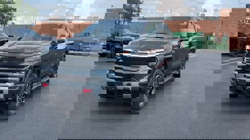 New 2026 Chevrolet Silverado EV Trail Boss image 9
