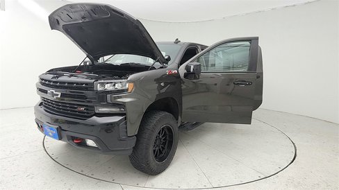 Used 2021 Chevrolet Silverado 1500 LT Trail Boss w/ Convenience Package II image 10