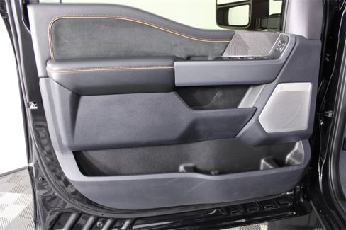 Used 2024 Ford F450 Platinum w/ FX4 Off-Road Package image 20
