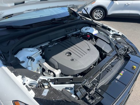 New 2026 Volvo XC60 B5 Plus image 27