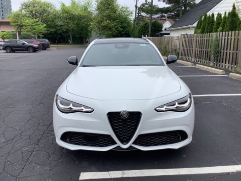 New 2025 Alfa Romeo Giulia AWD w/ Driving Assist Package image 8