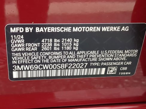 Certified 2025 BMW 330i Sedan w/ M Sport Package image 31