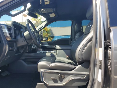New 2026 Ford F250 Platinum image 15