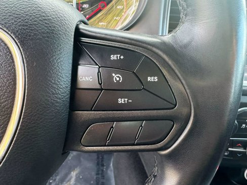 Used 2022 Dodge Charger SXT image 15