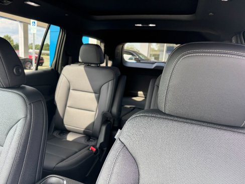 New 2026 Chevrolet Traverse LT w/ Sun and Wheel Package image 20