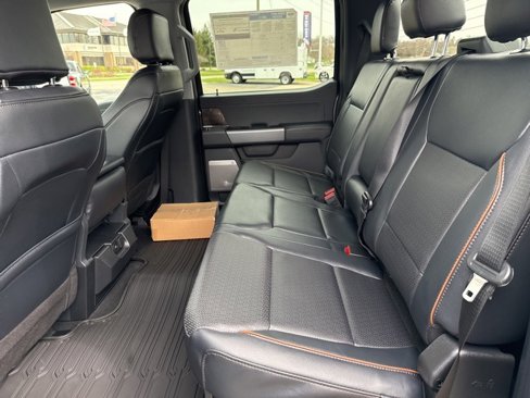 New 2025 Ford F350 Lariat w/ Chrome Package image 17