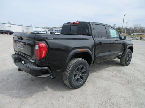New 2025 GMC Canyon Elevation w/ Convenience Package image 4