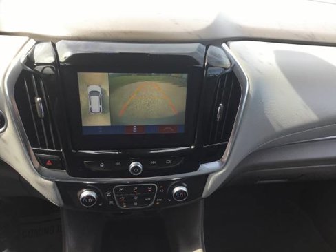 Used 2018 Chevrolet Traverse LT image 18
