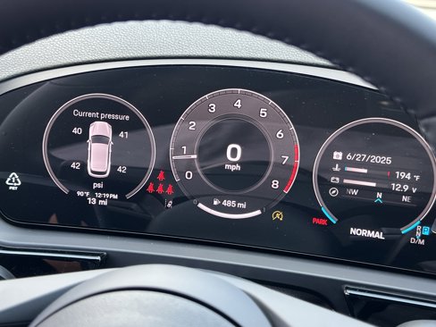 New 2025 Porsche Cayenne image 26