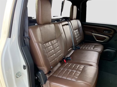 Used 2024 Nissan Titan Platinum Reserve image 27