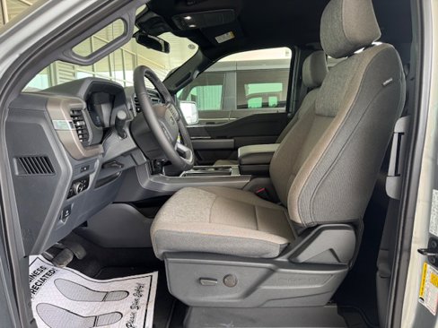 New 2025 Ford F150 XLT w/ Equipment Group 301A Standard image 5