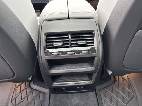 New 2026 BMW X5 xDrive40i w/ M Sport Package image 31