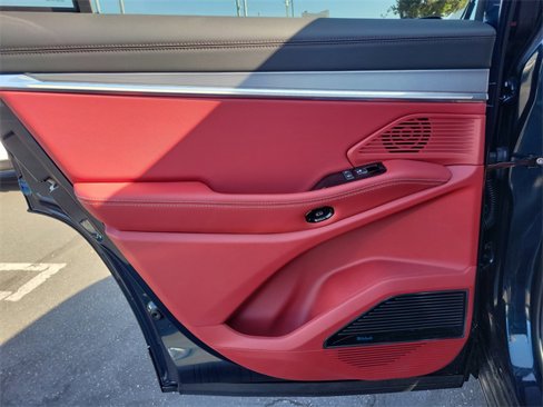 New 2025 Jeep Wagoneer Launch Edition image 13