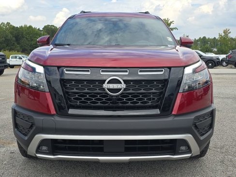 Used 2025 Nissan Pathfinder Rock Creek image 8