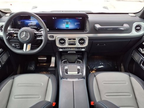 Certified 2025 Mercedes-Benz G 580 w/ EQ Technology image 4