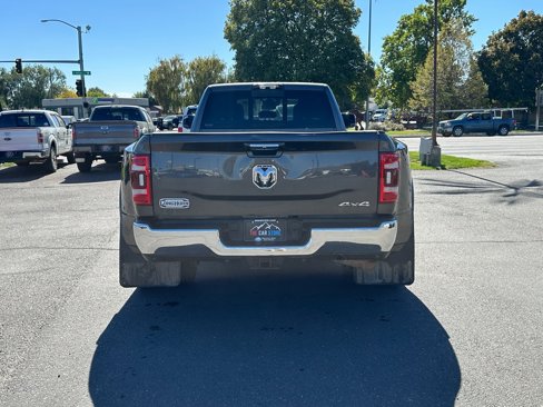 Used 2022 RAM 3500 Limited image 7