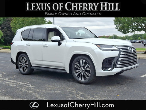 New 2025 Lexus LX 600 4WD w/ Luxury Package image 1