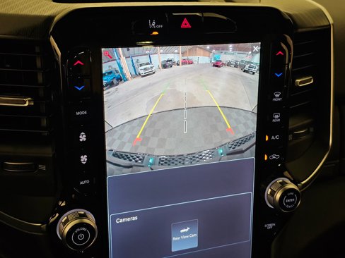 New 2026 RAM 1500 4x4 Crew Cab image 23