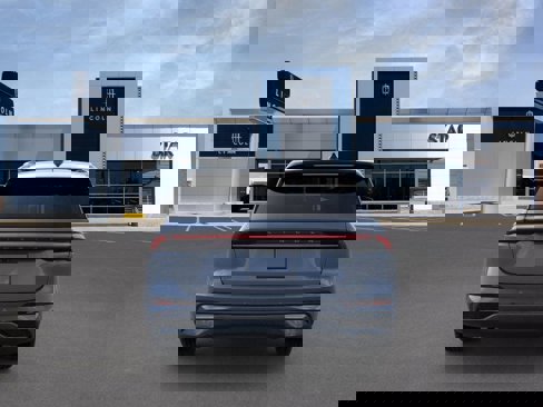 New 2025 Lincoln Nautilus Reserve w/ Jet Appearance Package image 5