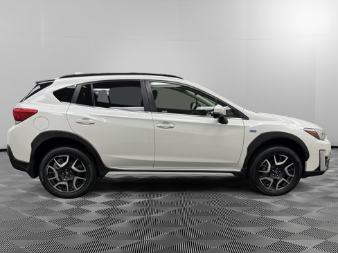 Certified 2023 Subaru Crosstrek Hybrid w/ Moonroof Package w/Navigation image 6