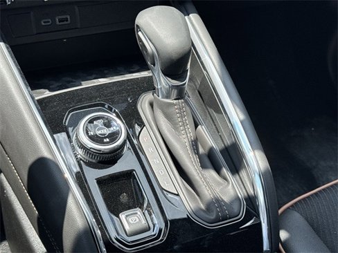 New 2025 GMC Canyon AT4 image 20