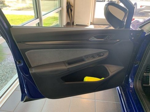 New 2025 Volkswagen Golf R Black Edition image 8