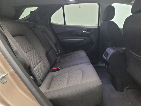 Used 2019 Chevrolet Equinox LT image 19
