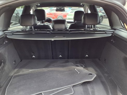 Used 2022 Mercedes-Benz GLC 300 4MATIC image 19