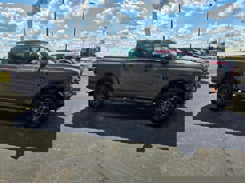 New 2025 Ford Ranger XLT image 5