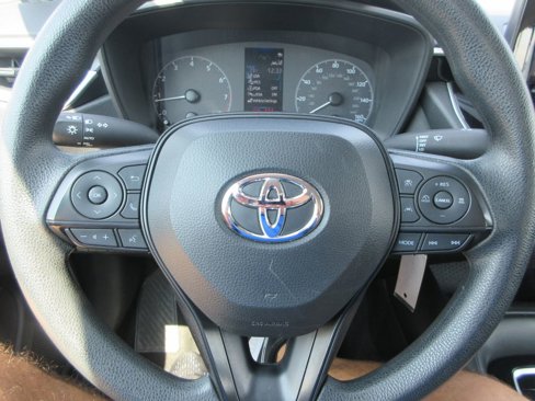 Used 2023 Toyota Corolla LE image 21