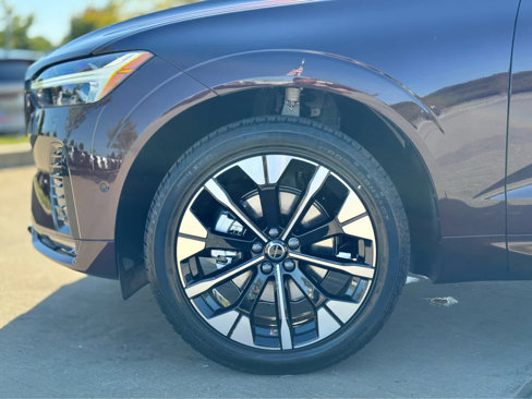 New 2026 Volvo XC60 B5 Plus w/ Protection Package Premier image 8