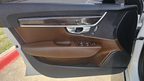 Used 2018 Volvo S90 T5 Momentum w/ Convenience Package image 29