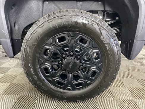 New 2025 GMC Sierra 2500 AT4 w/ AT4 Premium Plus Package image 35