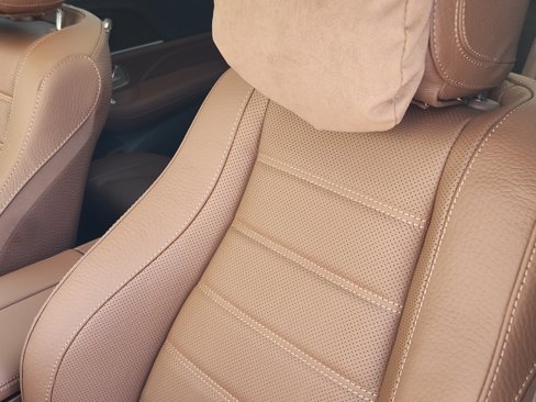 New 2026 Mercedes-Benz GLS 450 4MATIC image 16