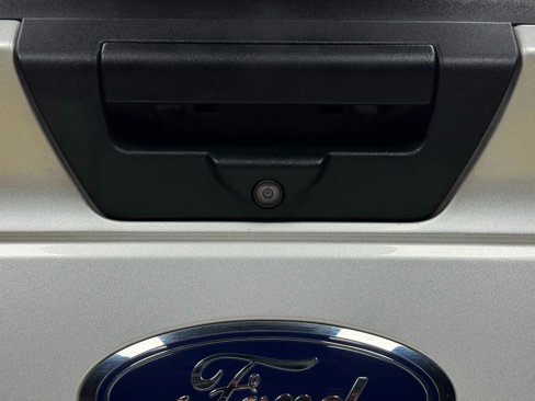 Used 2018 Ford F150 XL w/ Equipment Group 101A Mid image 14