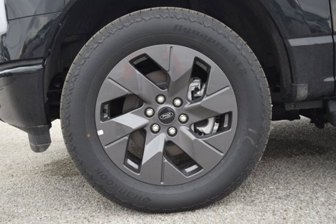 New 2025 Ford F150 Lightning Flash image 25