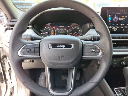 New 2025 Jeep Compass Sport image 27