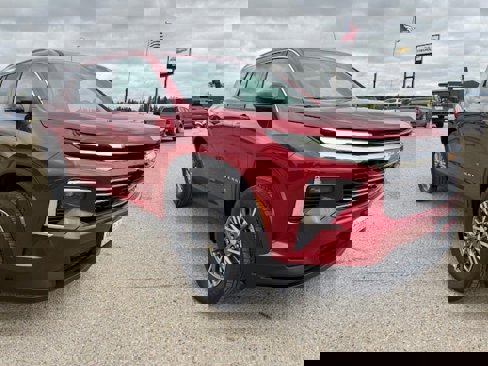 New 2026 Chevrolet Traverse LT w/ LPO, Floor Liner Package image 1