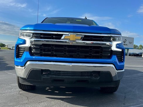 New 2026 Chevrolet Silverado 1500 LT image 2