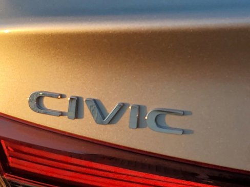 Used 2025 Honda Civic Sport image 6