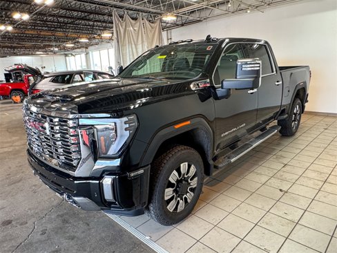 New 2025 GMC Sierra 3500 Denali w/ Denali Reserve Package image 9