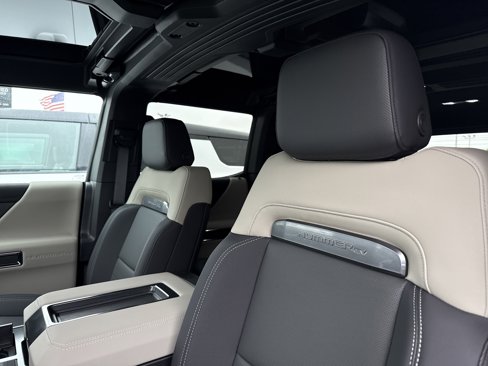 New 2026 GMC Hummer EV SUV image 9