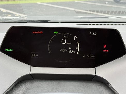 New 2026 Toyota Prius XLE image 15