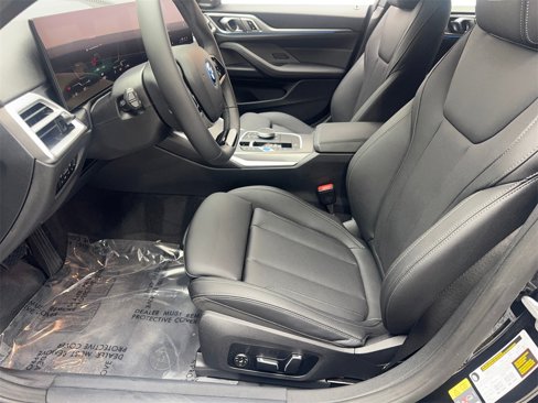 Used 2025 BMW i4 eDrive40 w/ Parking Assistance Package image 27